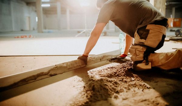 Sand wird platt gerieben
